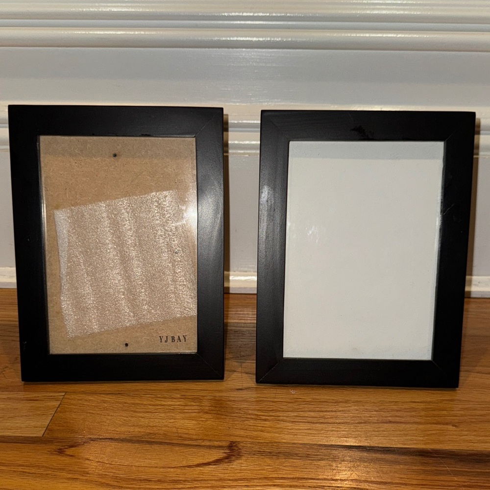 Black wooden Picture photo Frame Set 5” x 7” horizontal or vertical